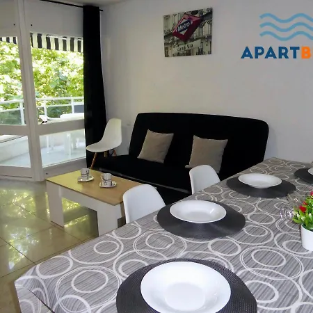 Apartbeach Santa Eulalia Climatizado Junto Playa Apartment Salou