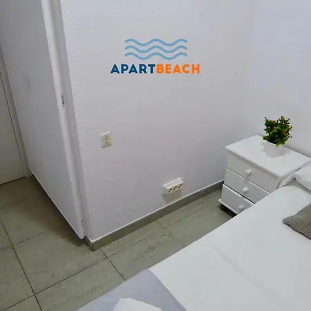 Apartbeach Santa Eulalia Climatizado Junto Playa Apartment *